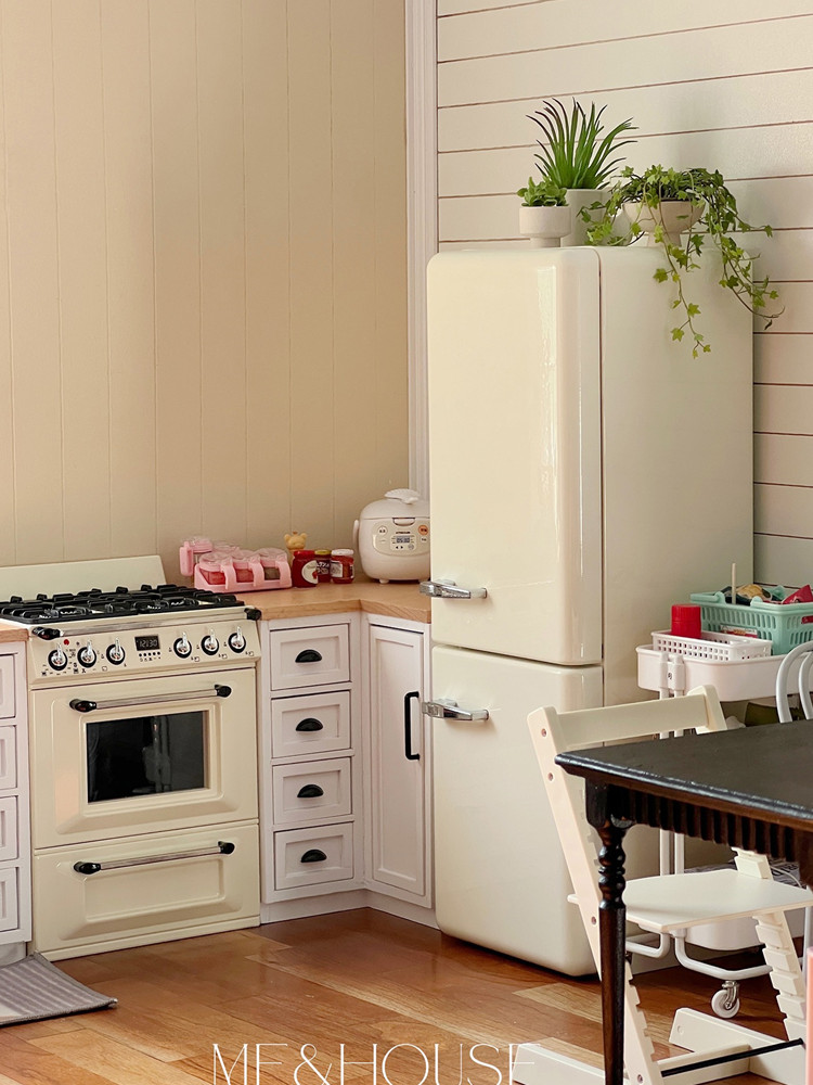 1/6 Doll House Model Furniture - مراجعة Kitchen Appliances Refrigerators وسعره