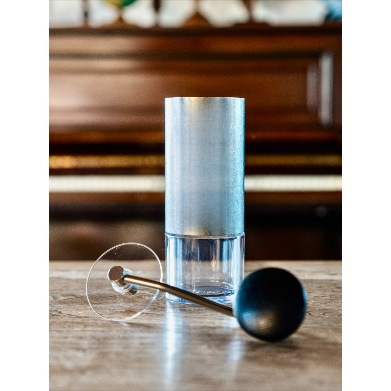 Commander C40 Manual Coffee Gr - مراجعة Coffee Grinder Burr وسعره